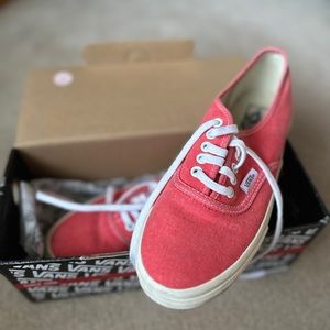 Vans Authentic Slim shoes in (Washed) Hot Coral